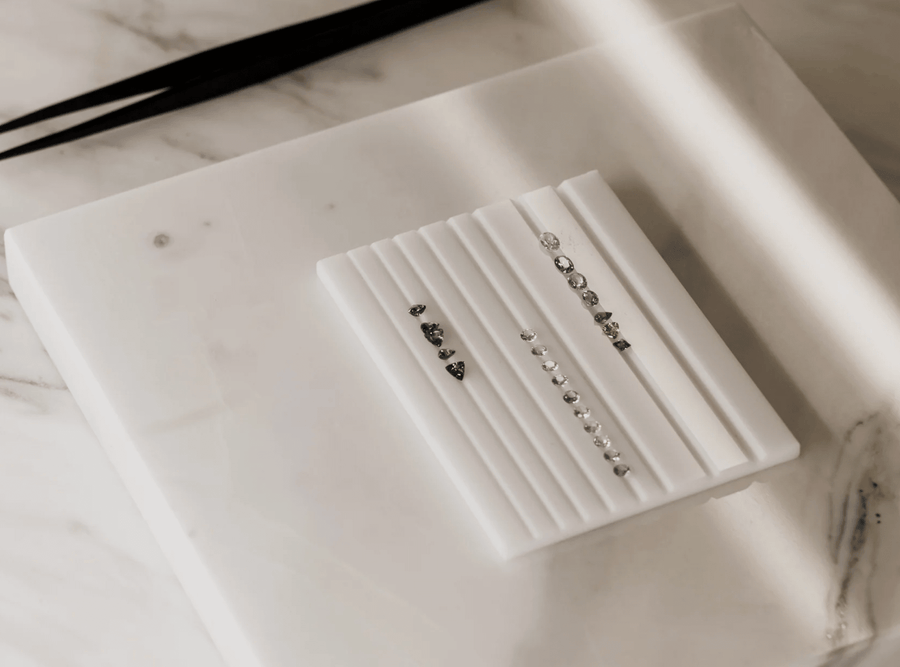 Odkryj Swoją Unikalną Historię z Pierścionkami Zaręczynowymi Ręcznie Robionymi z Kamieniami Szlachetnymi BELLER - BELLER: Official Online Store & Luxury Jewelry Atelier