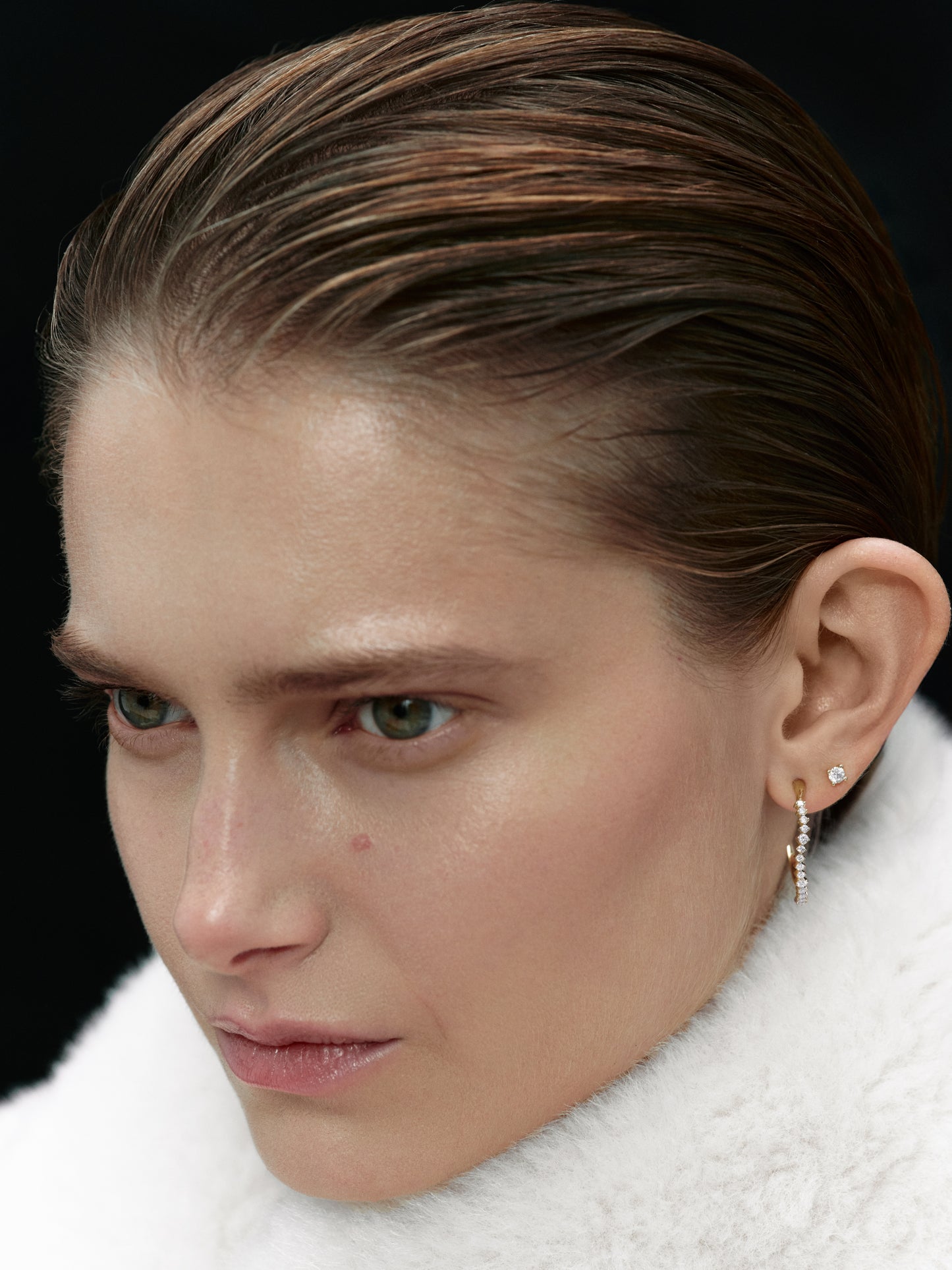 Kolczyki złote Promise z brylantami N°7