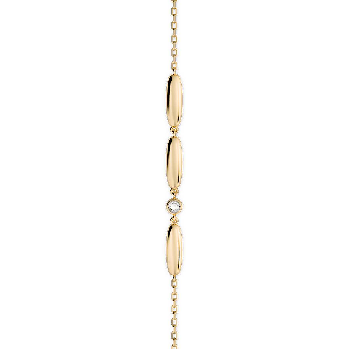 BELLER gold bracelet with a distinct link, studio shot