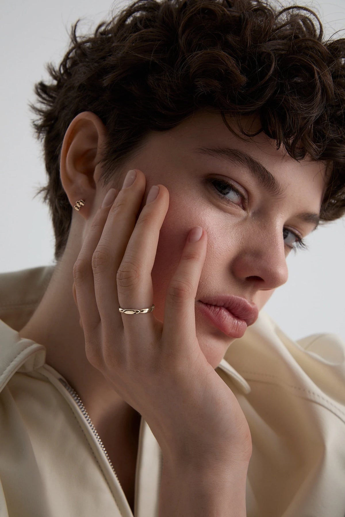 Gold earrings Cube N°3
