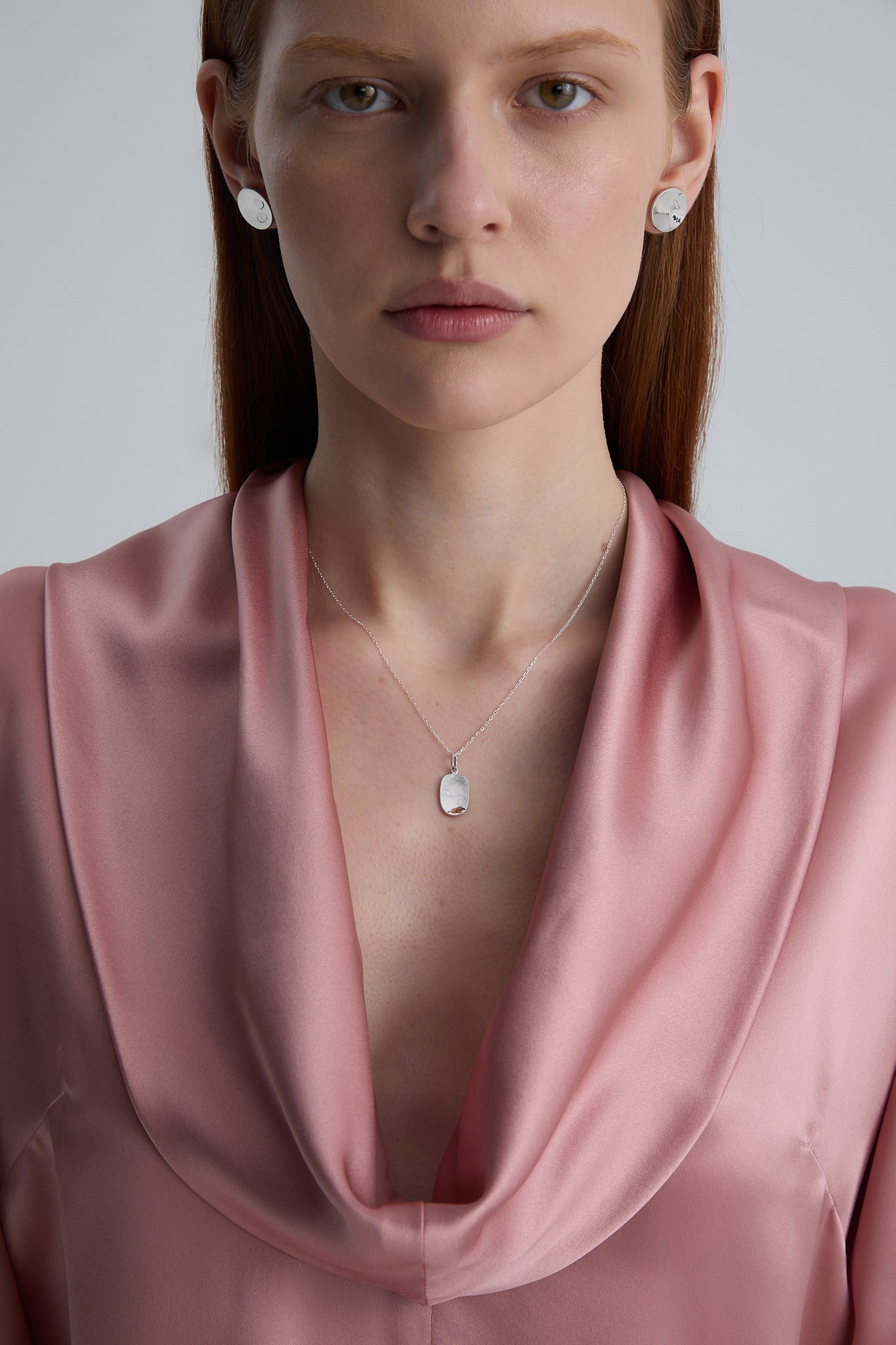Zawieszka srebrna Raw N°3